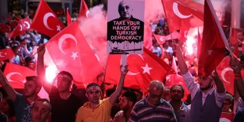 Darbe Girişimiyle Türkiye Ekonomisi Dizayn Edilemez