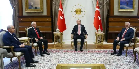 Yeni Bir Dönemin Eşiğinde