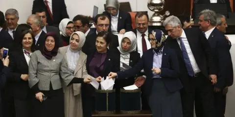 AK Parti’de Sürpriz Olur mu?