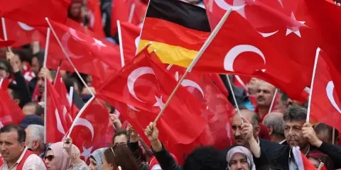 Almanya’nın “Darbe” Politikası ve Alman Halkına Sorular