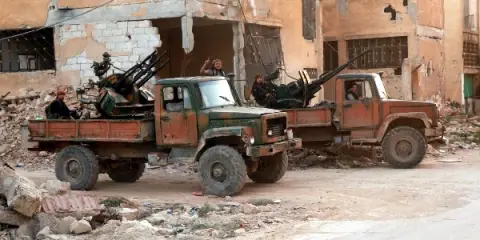 Halep’te Kuşatılan Muhalifler