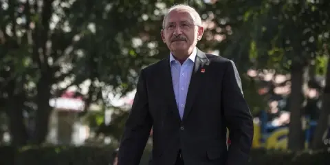 Bu Kimin Savaşı Kemal Bey?