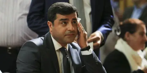 İyisi mi Sen Yine Sus