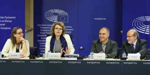 Avrupa Türkiye’yi Kayıp mı Ediyor?