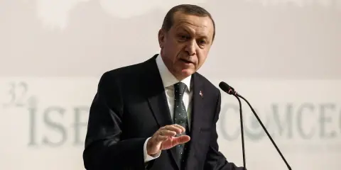 Fidel Sizin Olsun, Erdoğan Bizim!