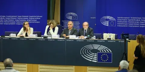 “AB, PKK’ya Finans Faaliyeti Alanı Sağlıyor”