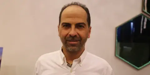 Mahruki’den Anamuhalefet Lideri Olur mu?
