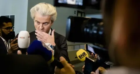 Hollanda Cephesinde Vaziyetler