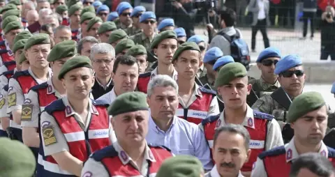 “FETÖ’nün Siyasi Ayağı” Tartışması ve 17-25 Aralık Sonrası Süreç