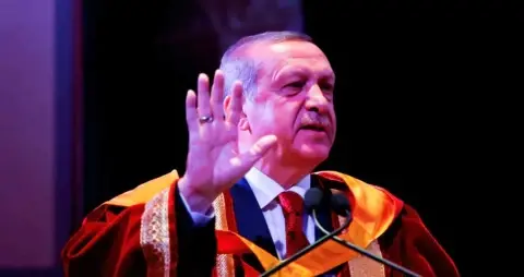 Yeni Delhi’de “Dünya 5’ten Büyüktür”