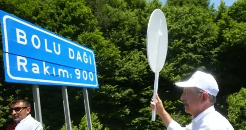 Adaletsizlik Sahiplenerek Adalet Aranmaz
