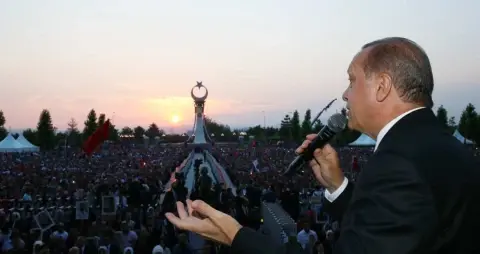 Yeni Referans Noktası: Yerli ve Milli Siyaset