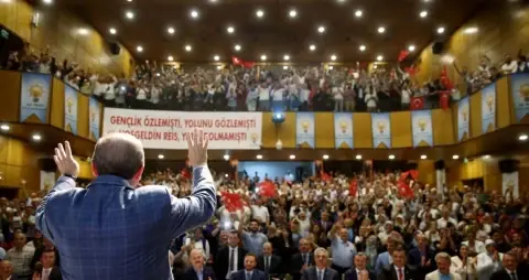 AK Parti Teşkilatında Yenilenmenin Kodları