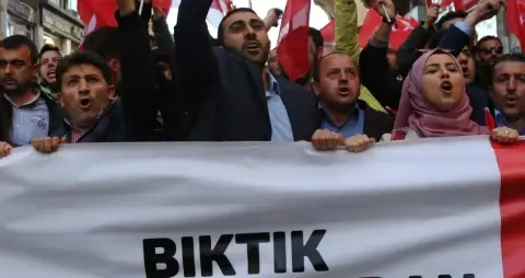 “Kontrollü Darbe” Lafı Cehalettir