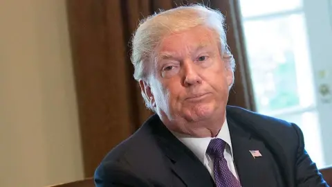 Trump, Pentagon’a Karşı Mı?