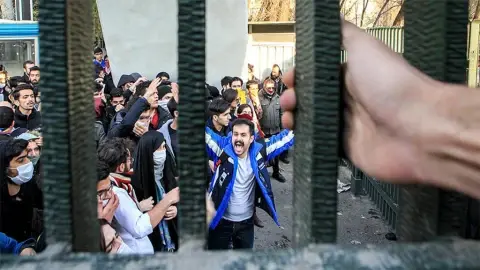 İran Olayları: Arap İsyanlarından Dersler