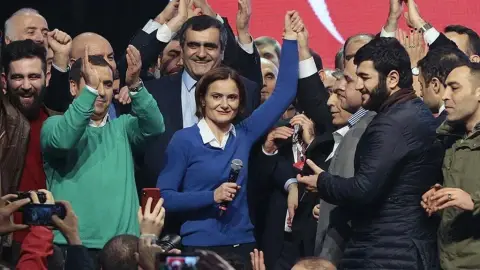 Memlekete Bölücülük Lazımsa CHP Var