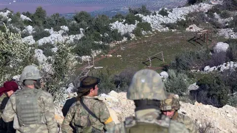 Afrin’de Çember Daralıyor