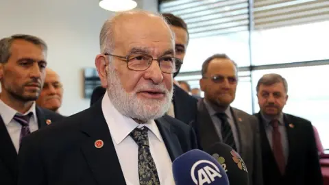 Saadet Partisi’ne İlginin Siyasal Anlamı