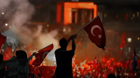 Bir Daha Gafil Avlanmayalım