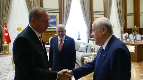 Bu Defa Türbülans Olmadan Seçim