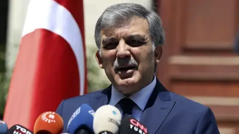 Gül’ün Konuşması Ne Anlama Geliyor?