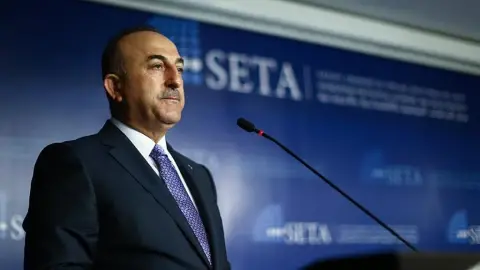 Mevlüt Çavuşoğlu: “Avrupa’da Aşırı Akımlar Giderek Güçleniyor”