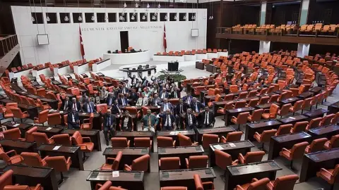 Partilerin Zorlukları Kolaylıkları