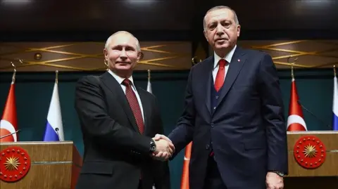 Stratejik İşbirliğine Doğru Türkiye-Rusya İlişkileri
