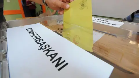 Cumhurbaşkanı Adaylarının Siyasal İletişim Stratejileri