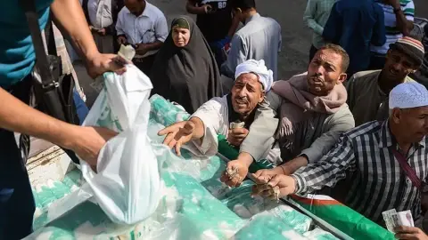 Mısır Darbe Rejiminin Bedelini Ödüyor