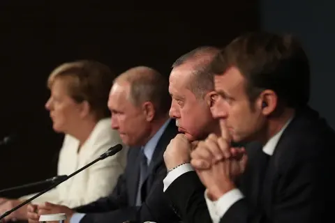 Dörtlü Zirve ve Stratejik Kırılma