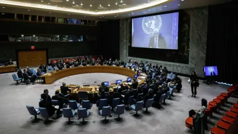Yemen’in Kaderini İki Düşman mı Belirleyecek?