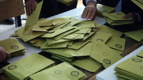 Seçmen Her Partiye Yeni Mesajlar Verdi