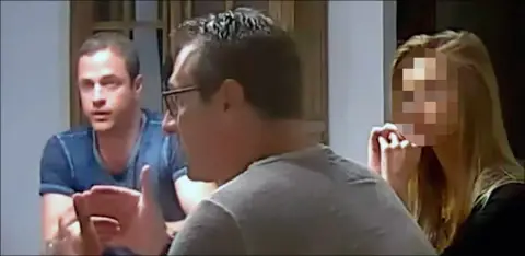 Avusturya Örneği: Mülteci Karşıtı Partiler Ülkeye Ne Verebilir?