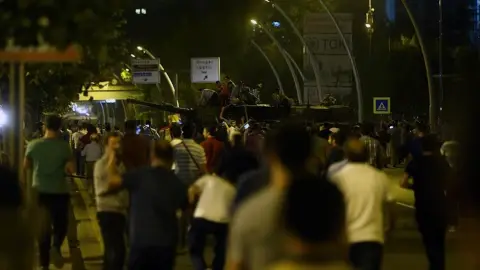 CHP’nin Darbelerle İmtihanı