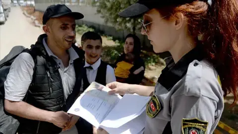 Suriyeli Sığınmacılara Karşı “Öfke” ve “Zorla Gönderme”