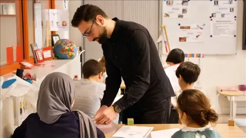 Belçika’da Müslümanlara Okul Yasağı