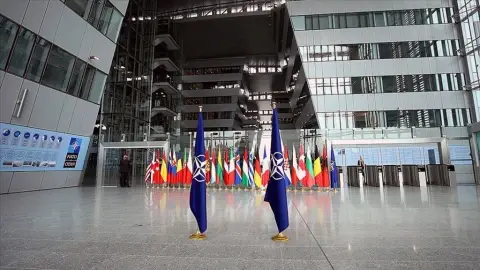 Türkiye-NATO Krizi: Müttefik Olacak İsek Tehdidi Bırak