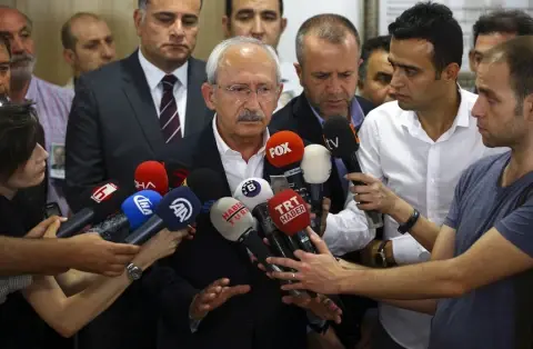 FETÖ ile Mücadelede CHP İyi Bir Sınav Verdi mi?
