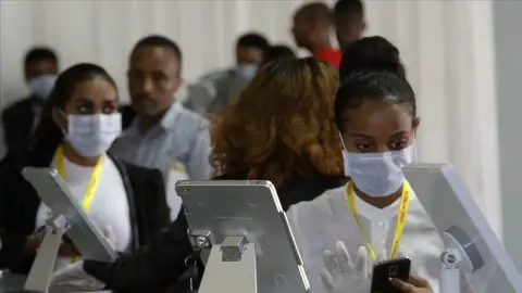 Perspektif: Afrika’nın Koronavirüs ile Mücadelesi