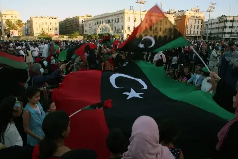 Yeniden Libya