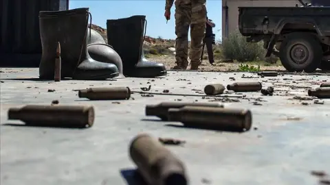Libya’da Rengini Belli Etmemeye Çalışan İsrail Perde Gerisinde Hafter’e Destek Oluyor