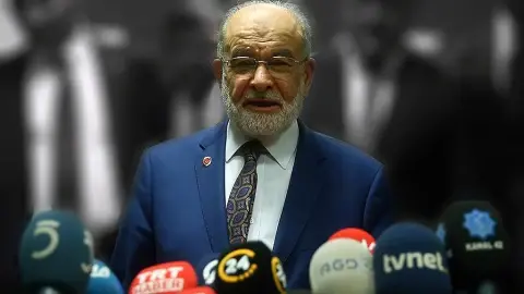 Saadet Partisi Feda mı Ediliyor?
