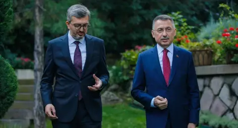 Cumhurbaşkanı Yardımcısı Oktay: “Dünya kamuoyu er ya da geç ülkemizin haklılığının farkına varacaktır.”