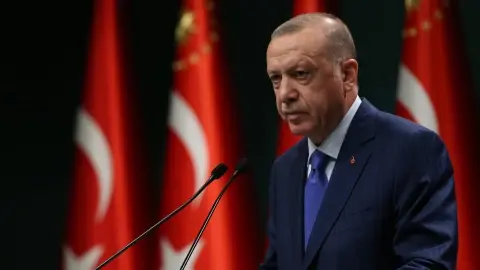 Macron’un Rubikon’u Geçmesine Erdoğan’ın Gordion Düğümünü Keserek Cevap Vermesi