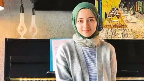 Başörtüsü, Büşra Kayıkçı ve Bitmeyen Kavga