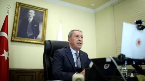 Milli Savunma Bakanı Akar: Türkiye, Libya Halkının ve Milli Mutabakat Hükümeti’nin Yanında Yer Almakta Kararlıdır