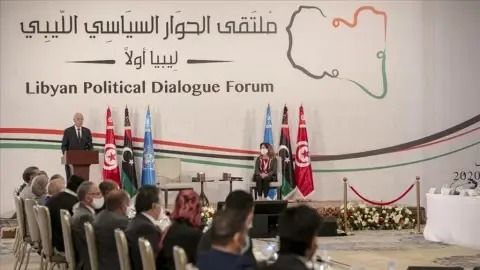 Libya’da Siyasi Diyalog Toplantıları Barış Getirir mi?