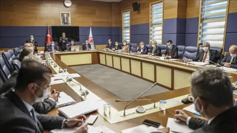 TBMM’de Kurulan Avrupa’da Yükselen Irkçılık ve İslamofobi İnceleme Alt Komisyonu Toplandı